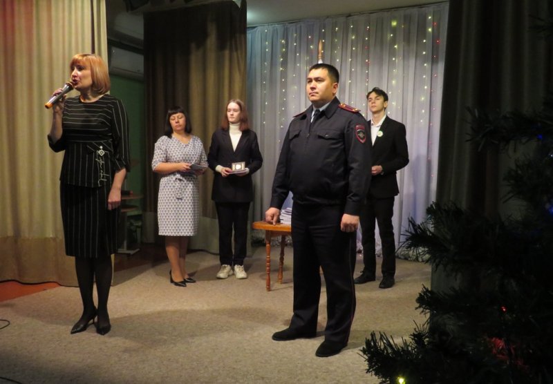 В Канске добровольцы правовой дружины провели мероприятие, приуроченное к 30-летию Конституции Российской Федерации